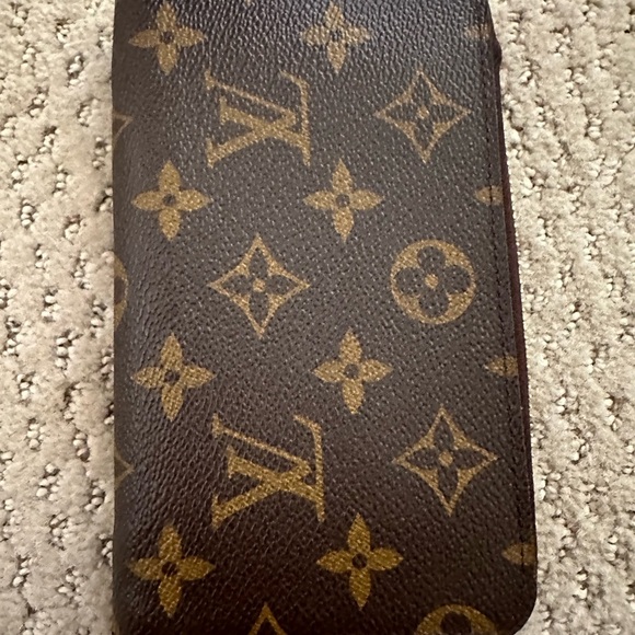 Louis Vuitton compact zippy wallet - Picture 16 of 16